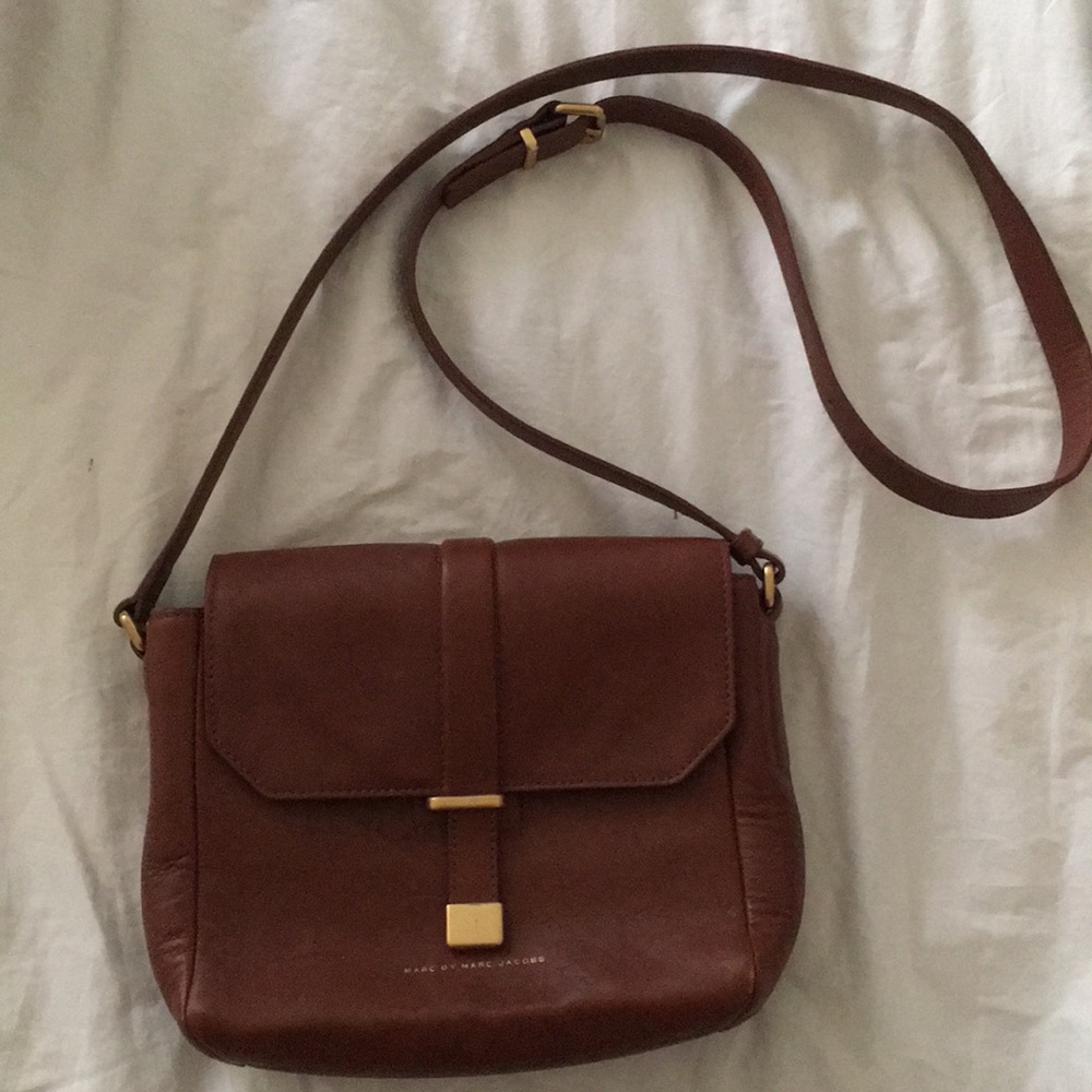 - RARE!!  BNWT authentic leather Marc by Marc Jacobs Crossbody